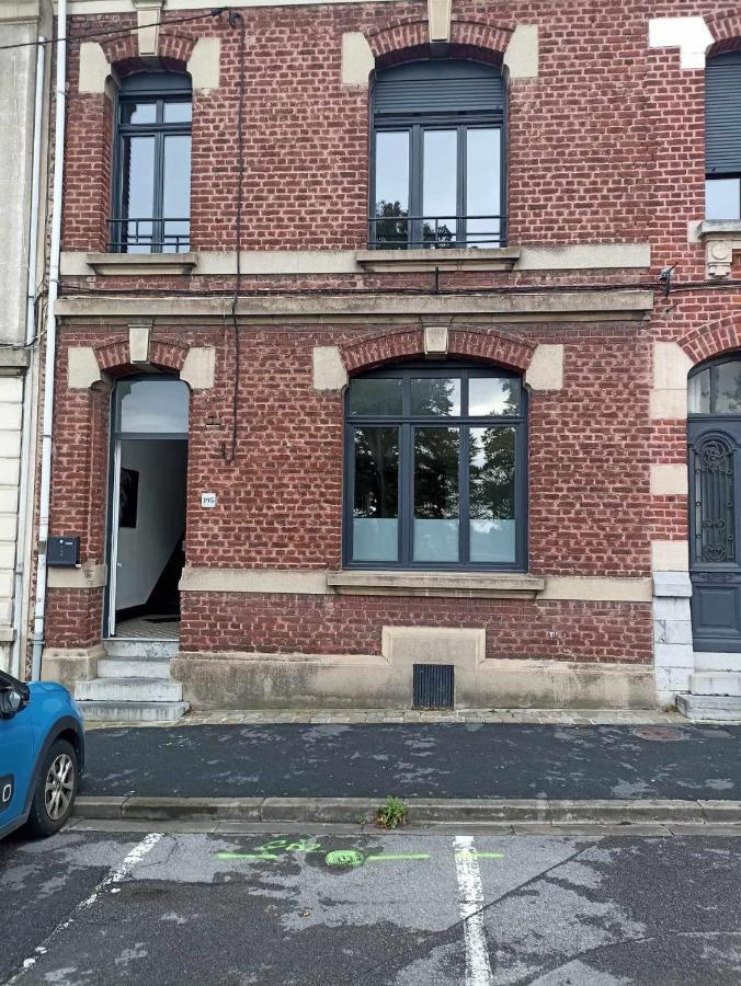 Appartement Place Du Canada 2 à Valenciennes Extérieur photo